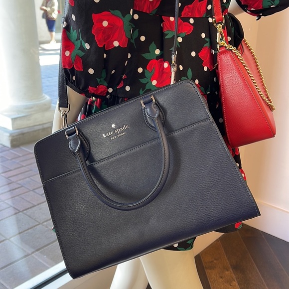 Kate Spade Madison Saffiano Leather Medium Satchel
COLOR:
Parisian Navy
NWT - Picture 7 of 16